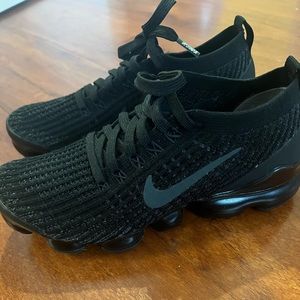 Nike vapor max - new